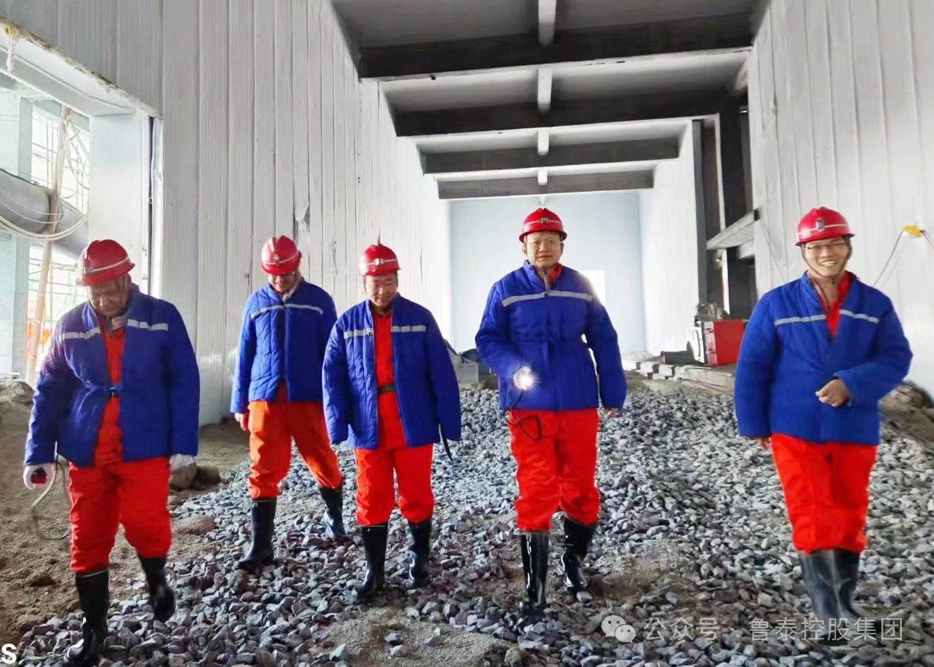 1706059901127593.jpg 5.jpg